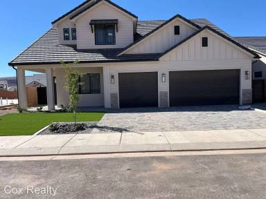 Main picture of 2916 E Rill Dr