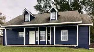 Main picture of 2099 Forest Lake Dr