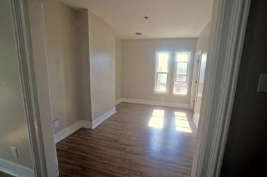 Main picture of 19 Union St