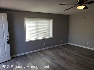 Main picture of 202 E Madden Dr