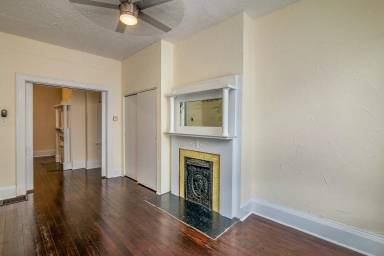 Main picture of 2411 W Clifton Ave