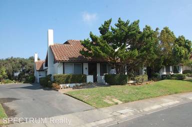 Main picture of 4756 Camino del Rey