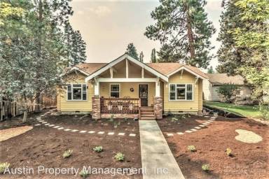 Main picture of 1515 NW Davenport Ave