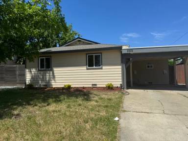 Main picture of 2321 Pamela Ln