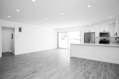 Main picture of 1345 18th St