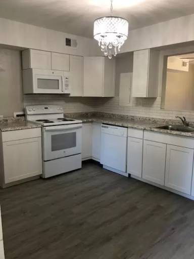 Main picture of 88 Angie Dr