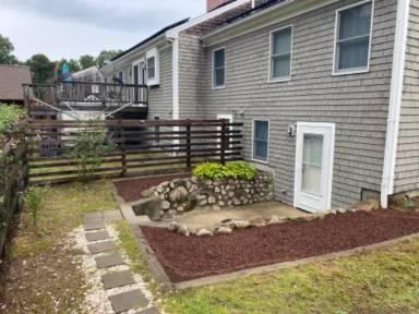 Main picture of 141 James Cir