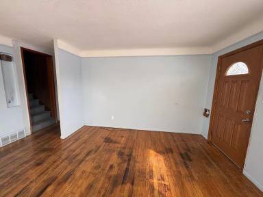 Main picture of 12211 Woodward Blvd