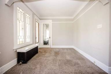 Main picture of 343 Boston Pl