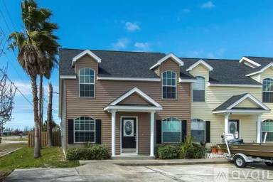 Main picture of 4464 E Highway 98