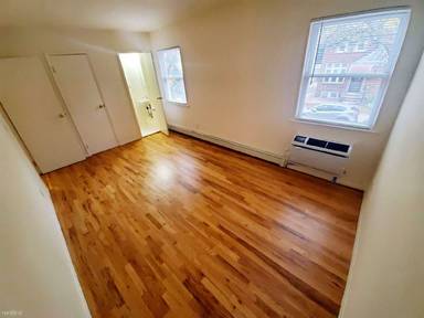 Main picture of 6816 Alderton St