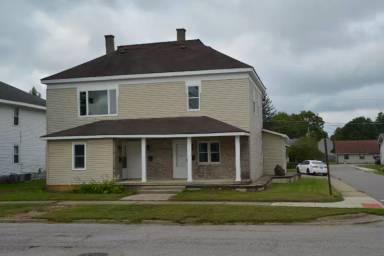 Main picture of 324 N West St
