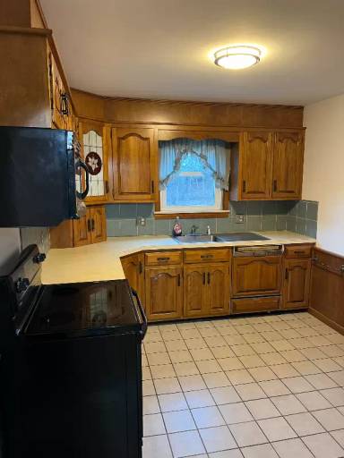Main picture of 46 Friendship St