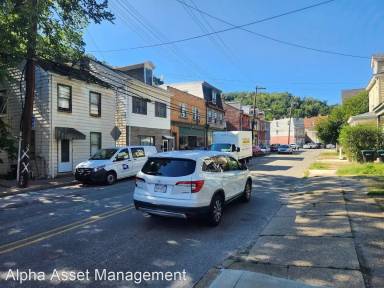 Main picture of 608 North Ave