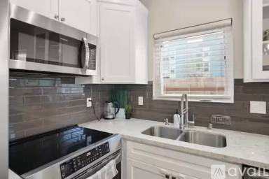 Main picture of 2994 39th St
