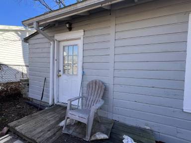 Main picture of 112 Rhodes St