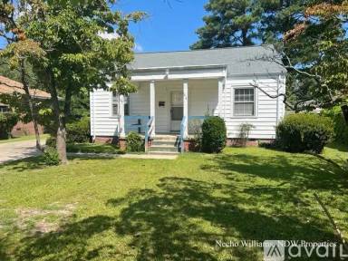Main picture of 1400 Eastern Ave