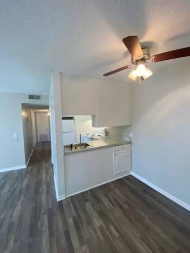 Main picture of Pine Brook Apartments