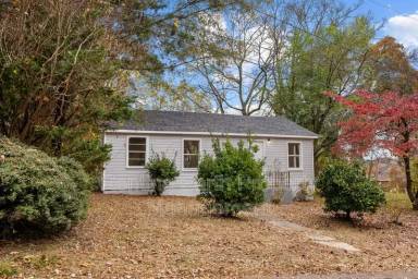 Main picture of 2113 Rambow Ave SW