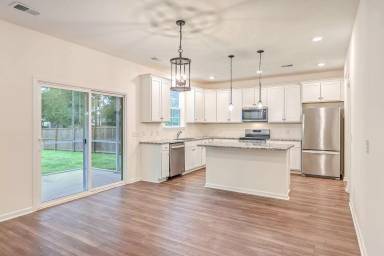 Main picture of 103 Caleb Ct