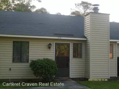 Main picture of 210 Cedar Ridge Ln
