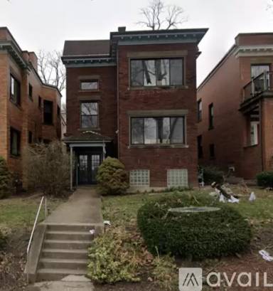 Main picture of 38 N Meadowcroft Ave