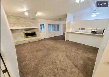 Main picture of 13406 Los Indios St