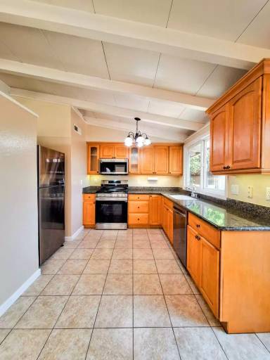 Main picture of 1007 Blazingwood Dr