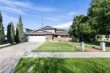 Main picture of 5153 Merrill Ave