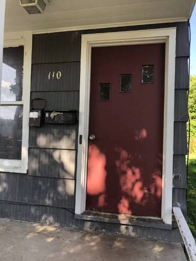 Main picture of 110 W 3rd St N