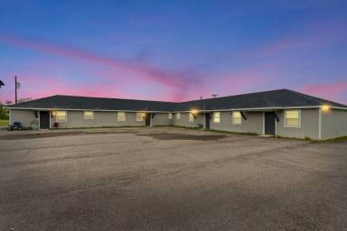 Main picture of 11015 W Interstate Highway 30