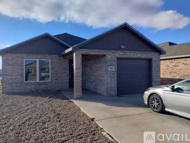 Main picture of 2501 N Avenue O
