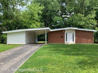 Main picture of 8319 Pepperidge Dr