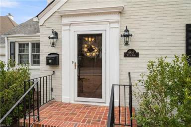 Main picture of 6414 Wythe Pl