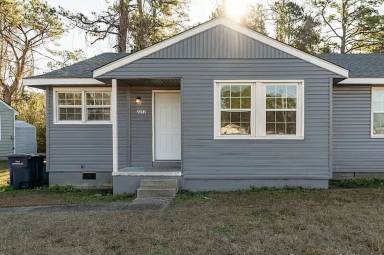 Main picture of 2250 Onslow Dr