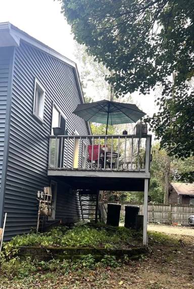 Main picture of 403 Lyd Blvd