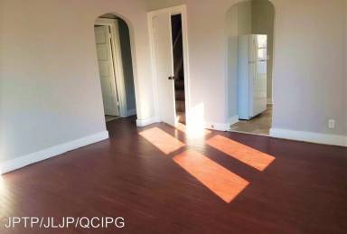 Main picture of 143 N Thornwood Ave