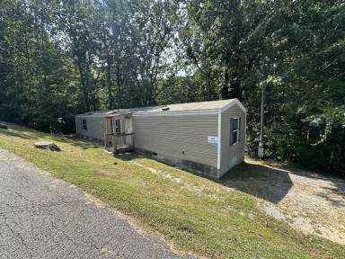 Main picture of 165 Longview Dr