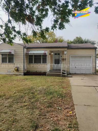 Main picture of 1711 N Floberta Rd
