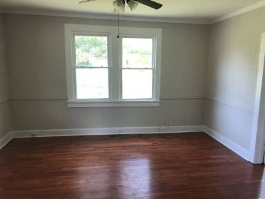 Main picture of 677 Poplar Springs Rd