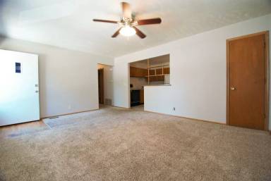 Main picture of 14047 Weir St