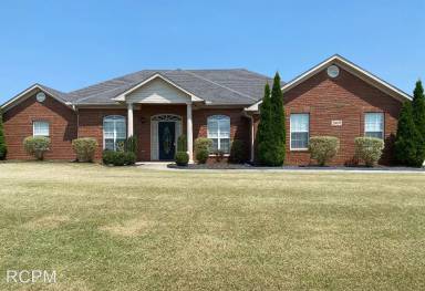 Main picture of 29697 Winterberry Dr