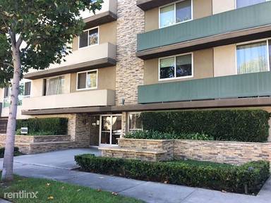Main picture of 525 N Sycamore Ave Apartments