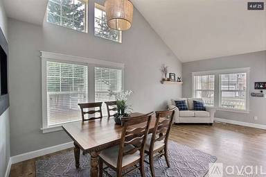 Main picture of 27408 245th Ave SE