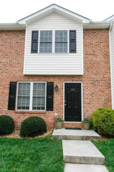 Main picture of Sterling Park Townhouse