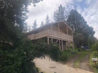 Main picture of 1860 Crestview Dr