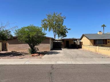 Main picture of 1238 W Malibu Dr