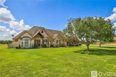 Main picture of 290 Courtnees Way