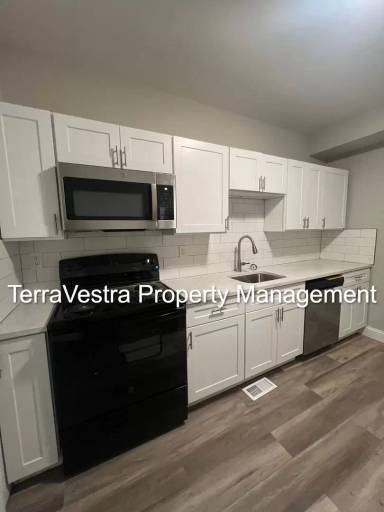 Main picture of 713 3rd St N