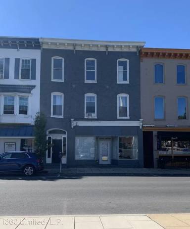 Main picture of 65 N Main St